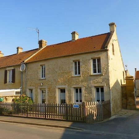 Villa Maison ancienne entièrement rénovée pour 5 personnes à Beny-sur-Mer Chambre photo